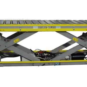 Lift tables with idle roller tops